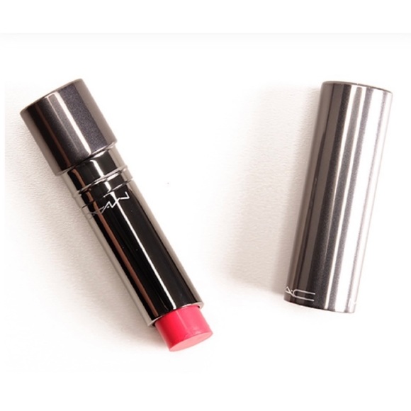 💄BNIB MAC Huggable Lipcolour - Love Beam - Picture 1 of 4